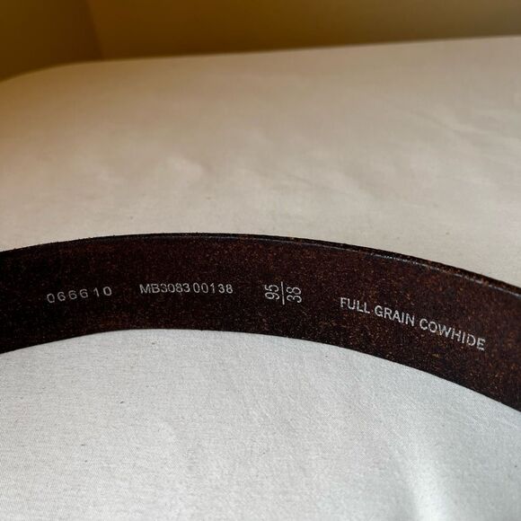 Vintage Fossil Full Grain Leather Belt w/ DC Comics Green Lantern Buckle Size 38 - Picture 3 of 9